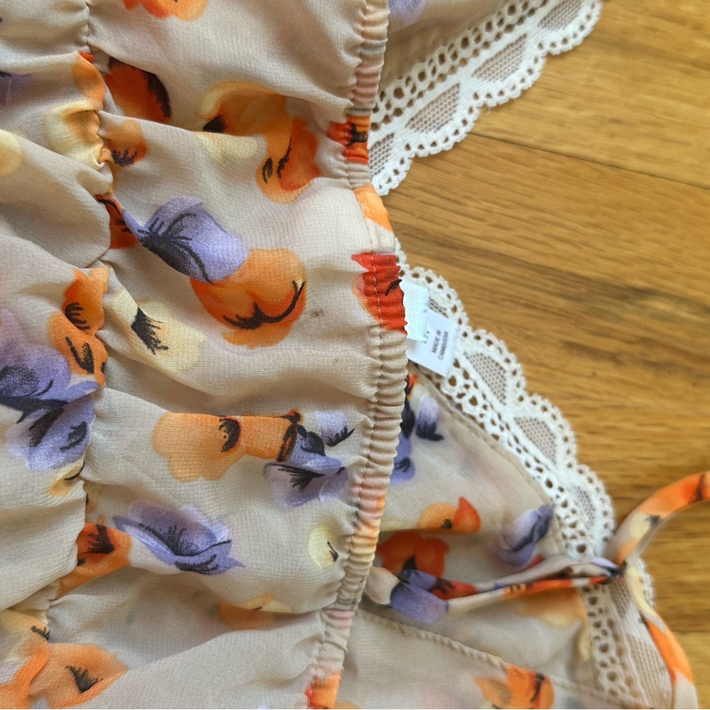 Gilligan & O'Malley Beige Floral Lace-Trim Cami with Orange & Purple Blooms - Picture 4 of 4
